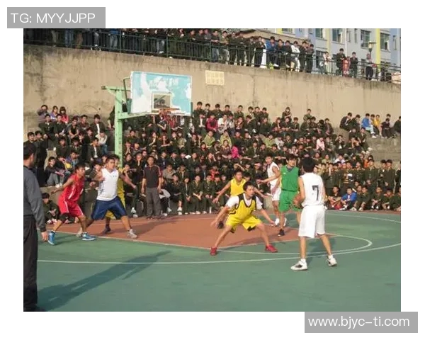 周鹏:从篮球场上的拼搏者到生活中的奋斗者的精彩人生旅程 周鹏:从篮球场上的拼搏者到生活中的奋斗者的精彩人生旅程